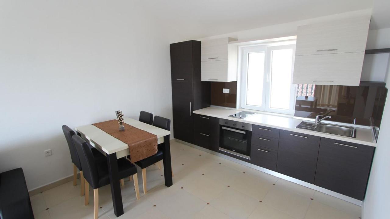 Apartments Jela Sveti Vid-Miholjice Εξωτερικό φωτογραφία