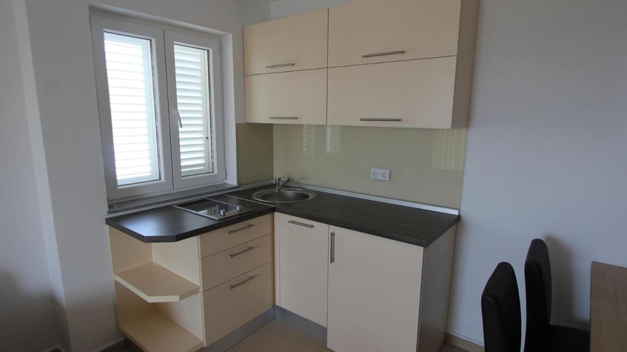 Apartments Jela Sveti Vid-Miholjice Εξωτερικό φωτογραφία