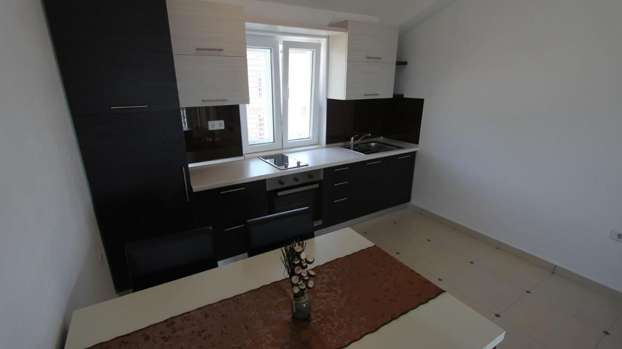 Apartments Jela Sveti Vid-Miholjice Εξωτερικό φωτογραφία